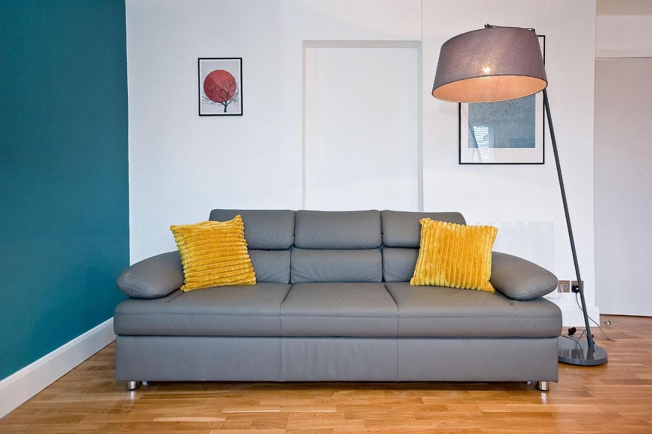 Mulberry Flat 5 - One Bedroom 3Rd Floor By City Living Londra Esterno foto