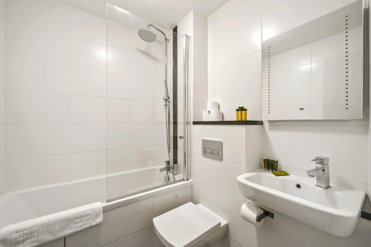 Mulberry Flat 5 - One Bedroom 3Rd Floor By City Living Londra Esterno foto